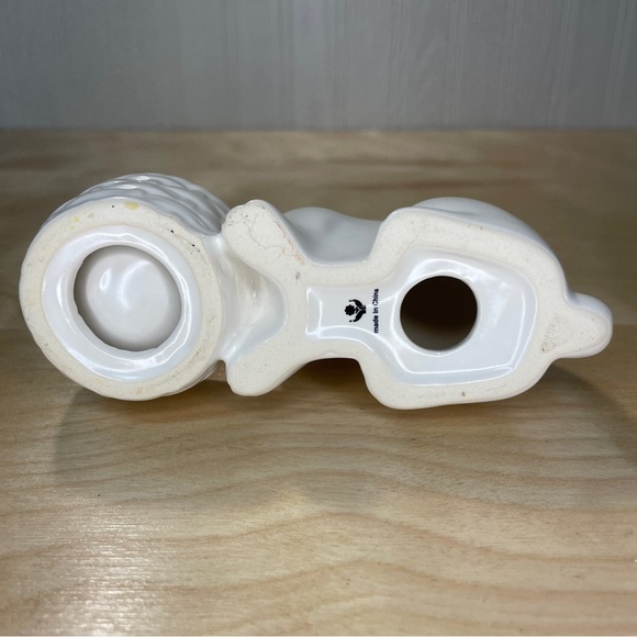 Vintage 90s Ceramic Easter Bunny With Basket Egg Cup - Off White - Picture 7 of 11